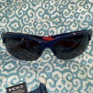 oakley sunglasses